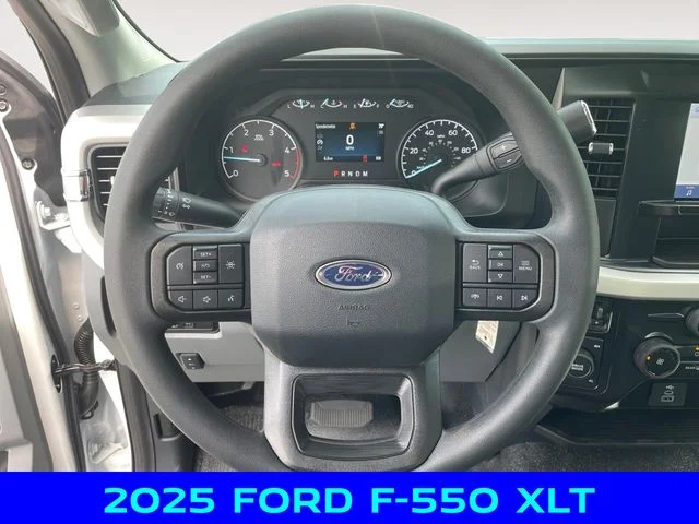 2025 Ford F-550 Super Duty Chassis Cab XLT - Photo 25