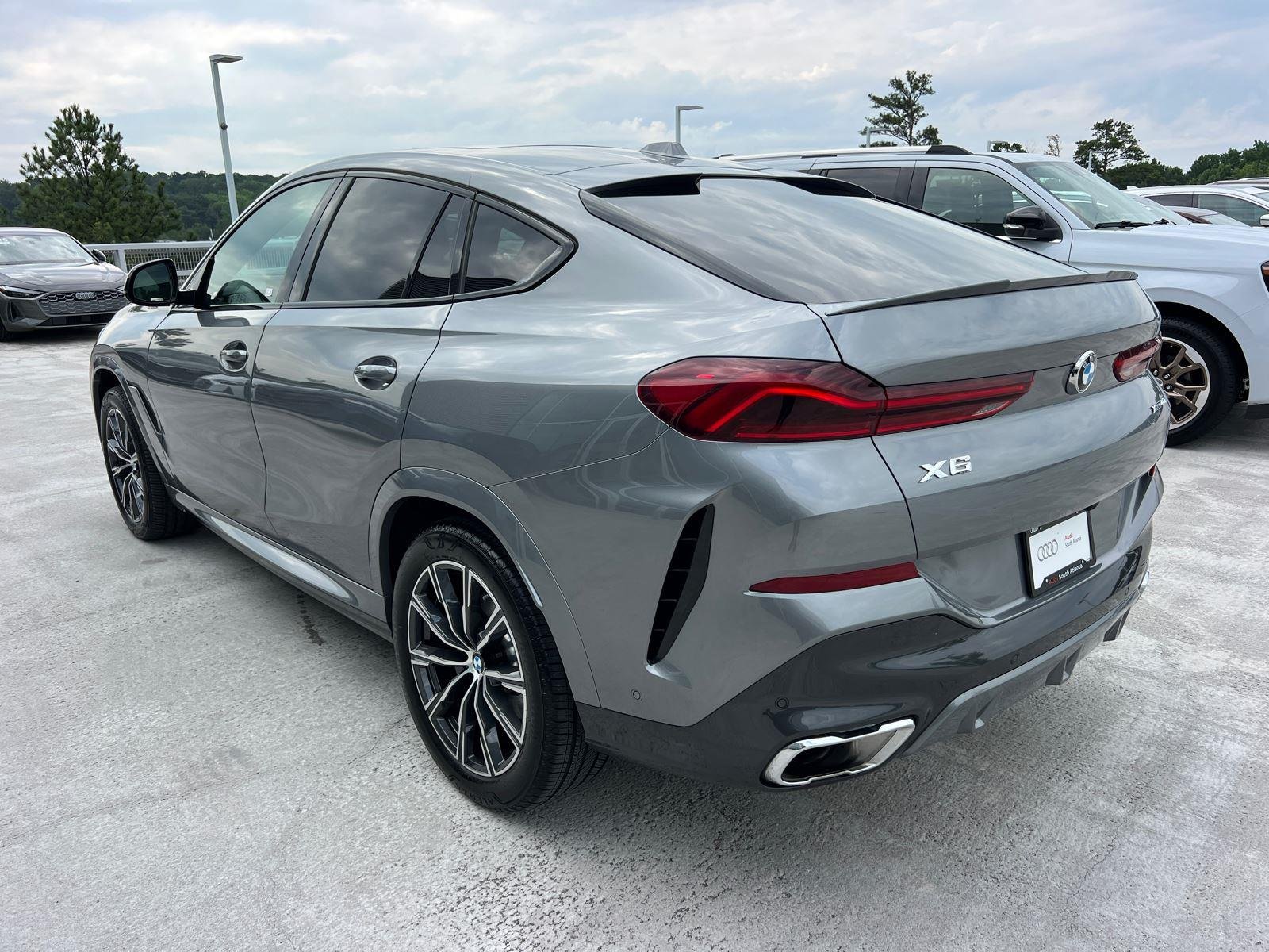 Used 2026 GRAY BMW xDrive40i image 7