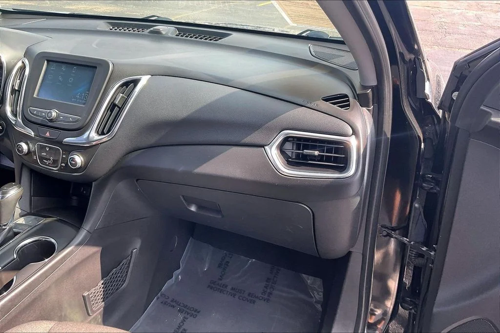 Used 2018 Mosaic Black Metallic Chevrolet LT image 15