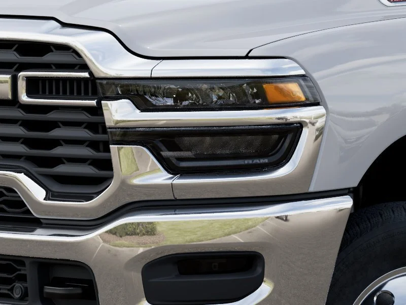 New 2026 Bright White Clear-Coat Exterior Paint RAM Tradesman image 12