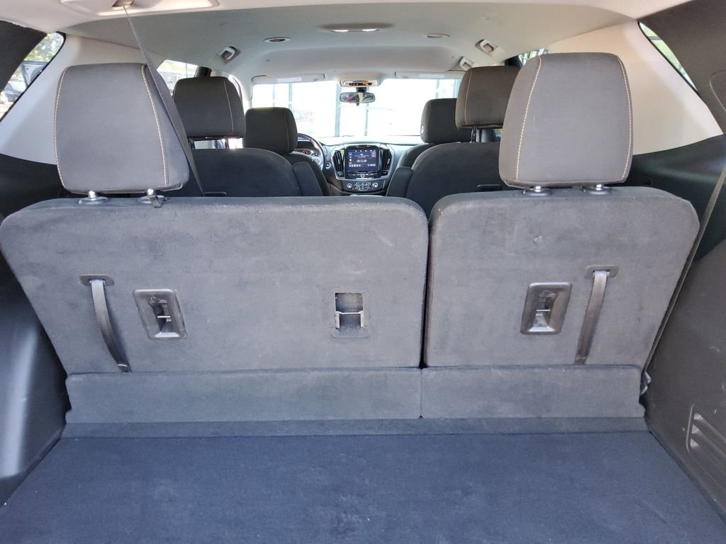 Used 2021 Silver Chevrolet LT image 29