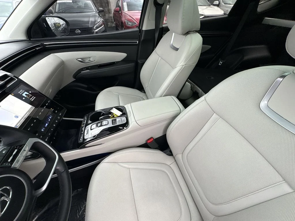 Used 2023 Silver Hyundai Limited image 22