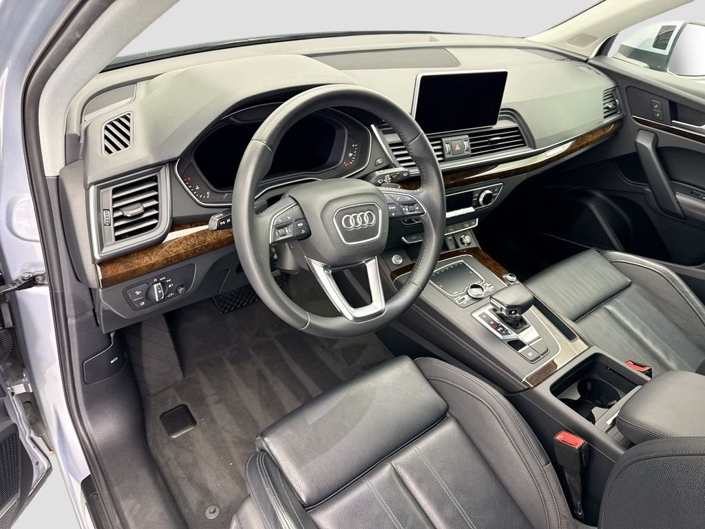 Used 2019 Silver Audi 2.0T Premium Plus image 9