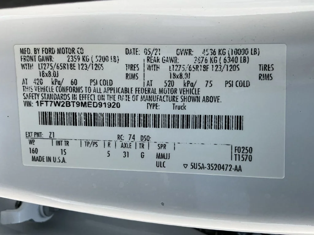 Used 2021 White Ford XL image 30