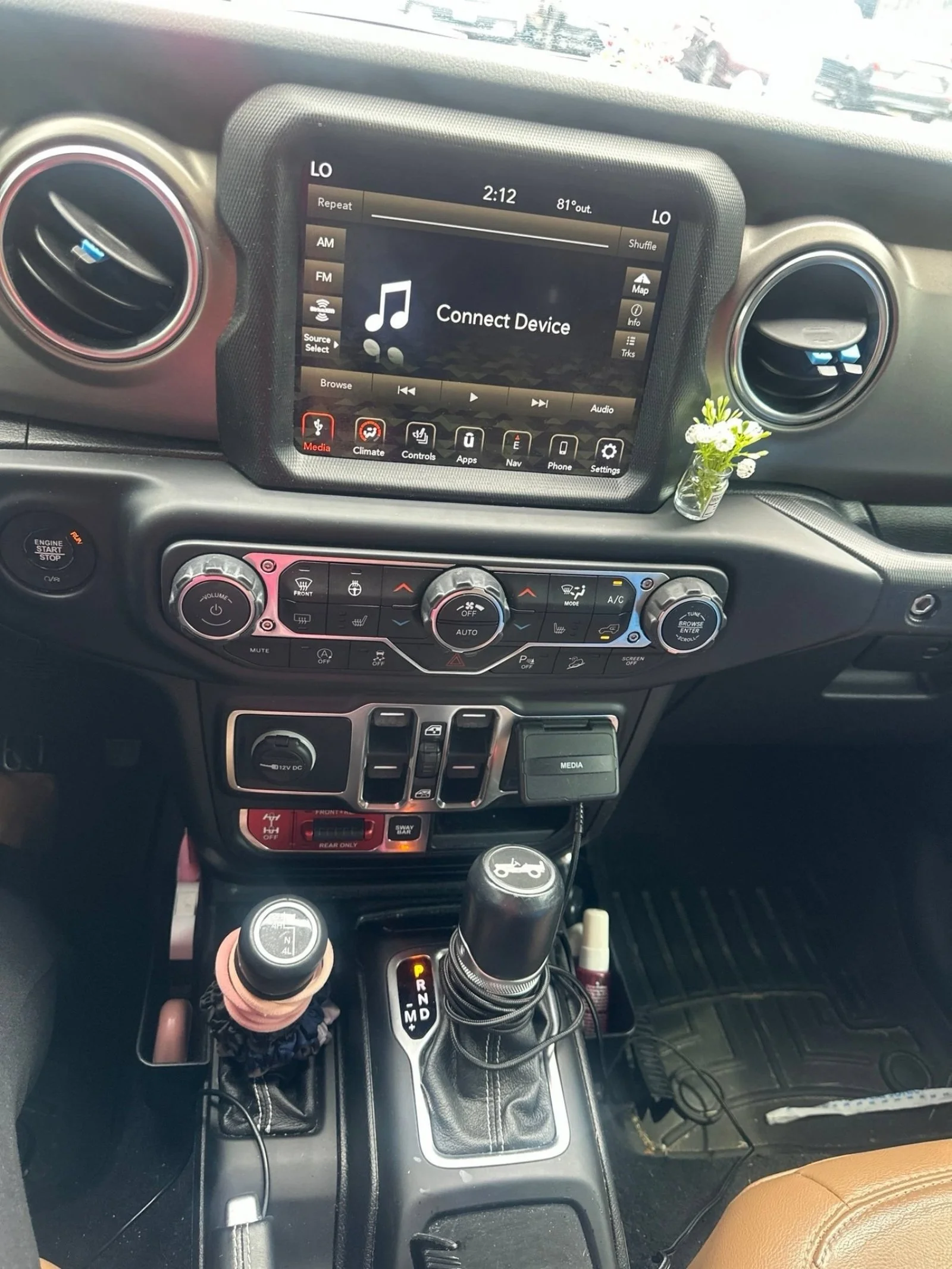 Used 2020 Ocean Blue Metallic Clearcoat Jeep Rubicon image 2