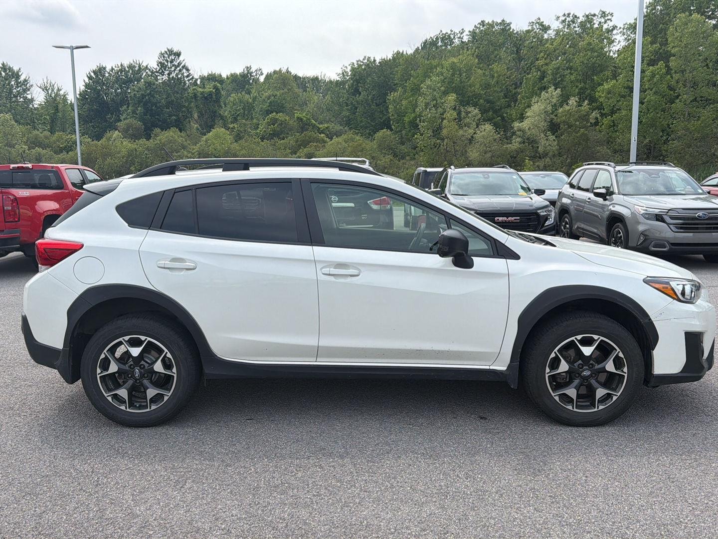 Used 2020 Crystal White Pearl Subaru Base image 3