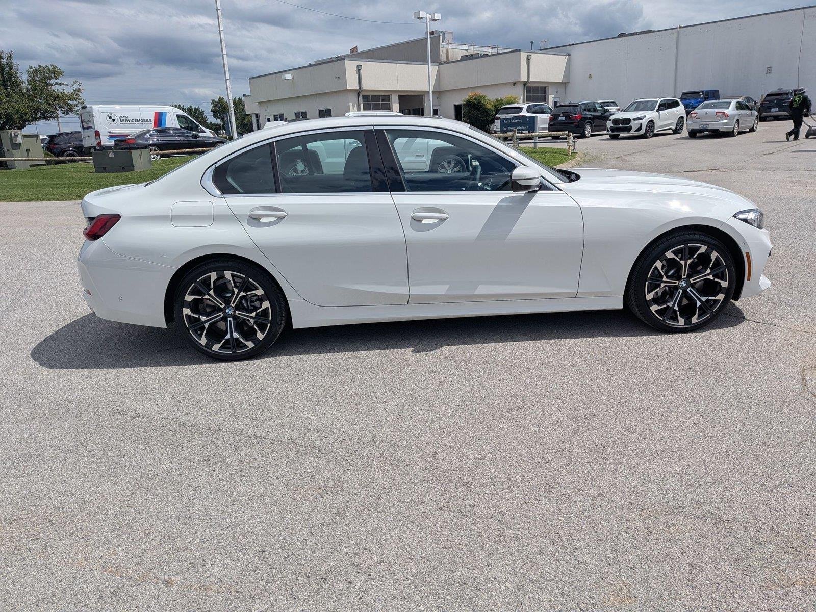 Used 2025 Alpine White BMW 330i xDrive image 6