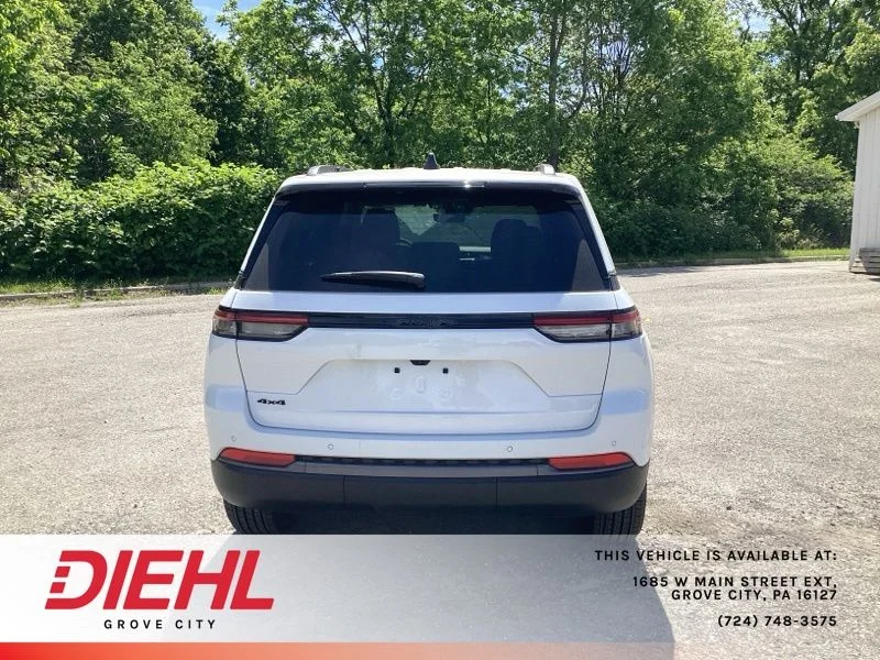 Used 2026 White Jeep Altitude image 6