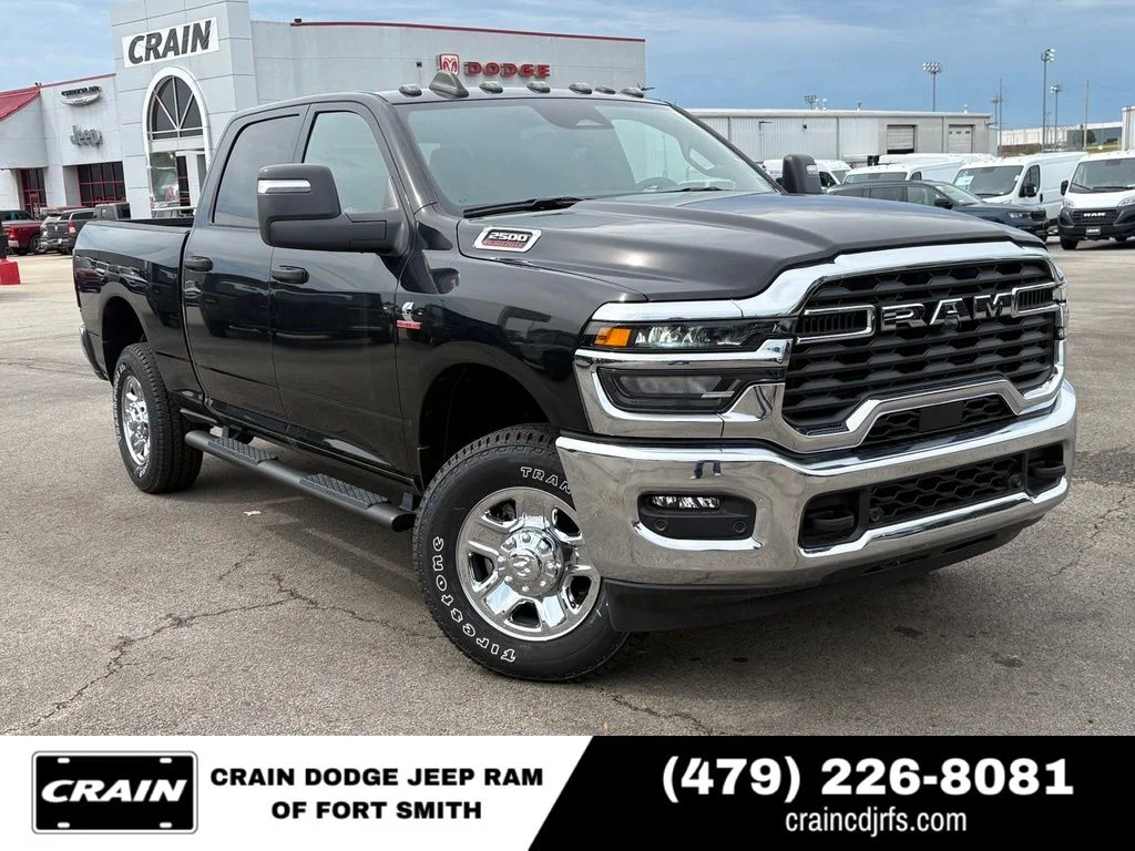 New 2025 Diamond Black Crystal Pearl-Coat Exterior Paint RAM Tradesman image 1