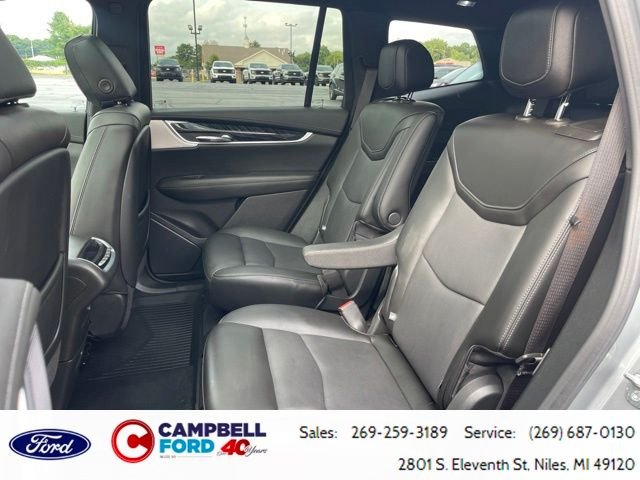 Used 2024 Silver Metallic Cadillac Premium Luxury image 27