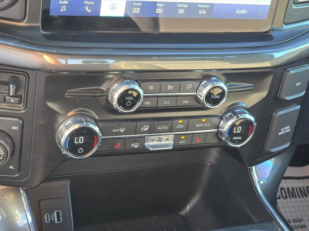 Used 2021  Ford XLT image 17