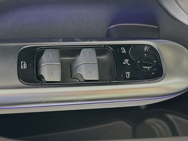 New 2026 Cirrus Silver Metallic Mercedes-Benz C 300 image 18
