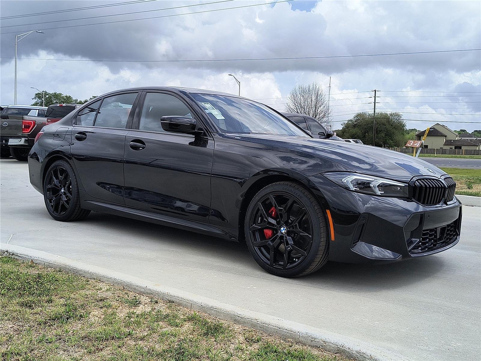 New 2026 Black Sapphire Metallic BMW 330i xDrive image 5