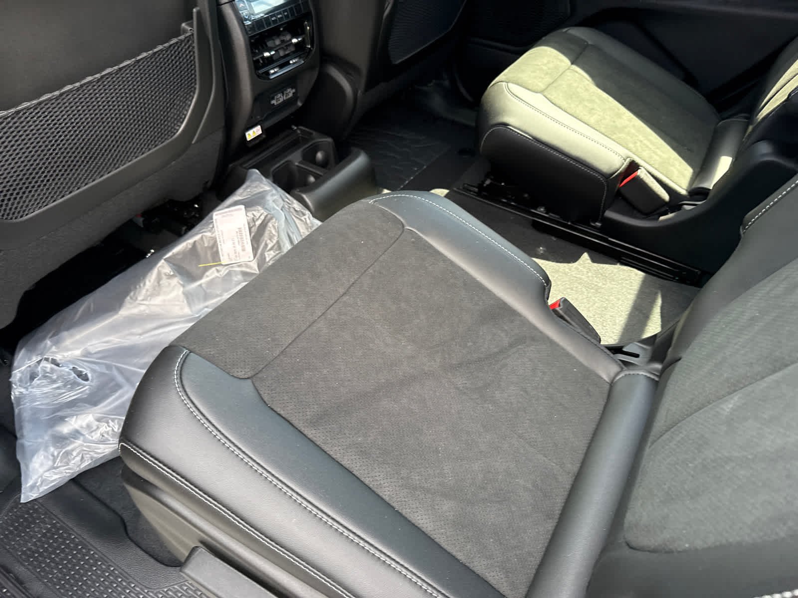 2025 Jeep Grand Cherokee L Altitude - Photo 13