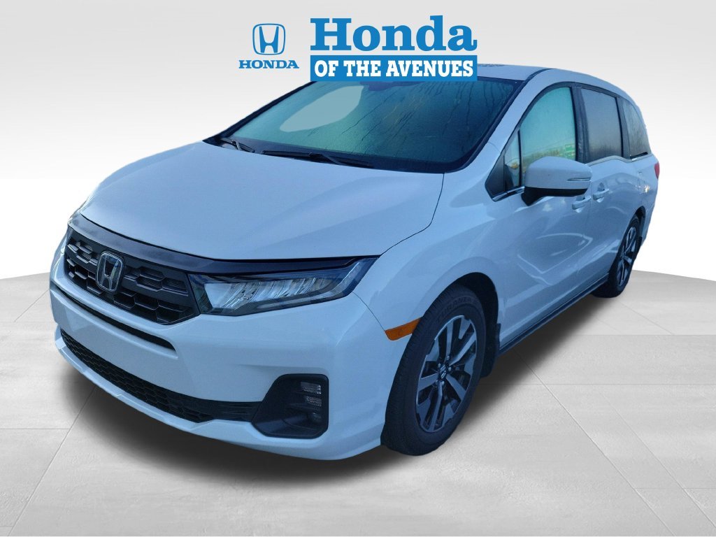 Used 2026 Platinum White Pearl Honda EX-L image 3