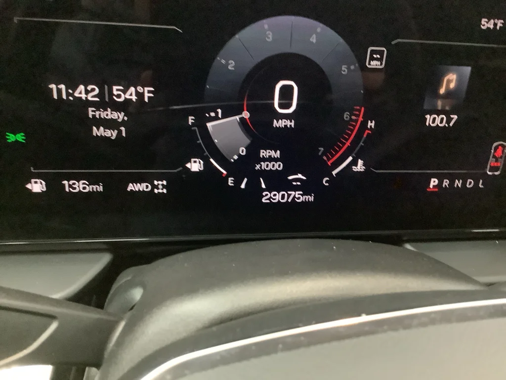 Used 2025 Summit White GMC AWD Elevation image 16