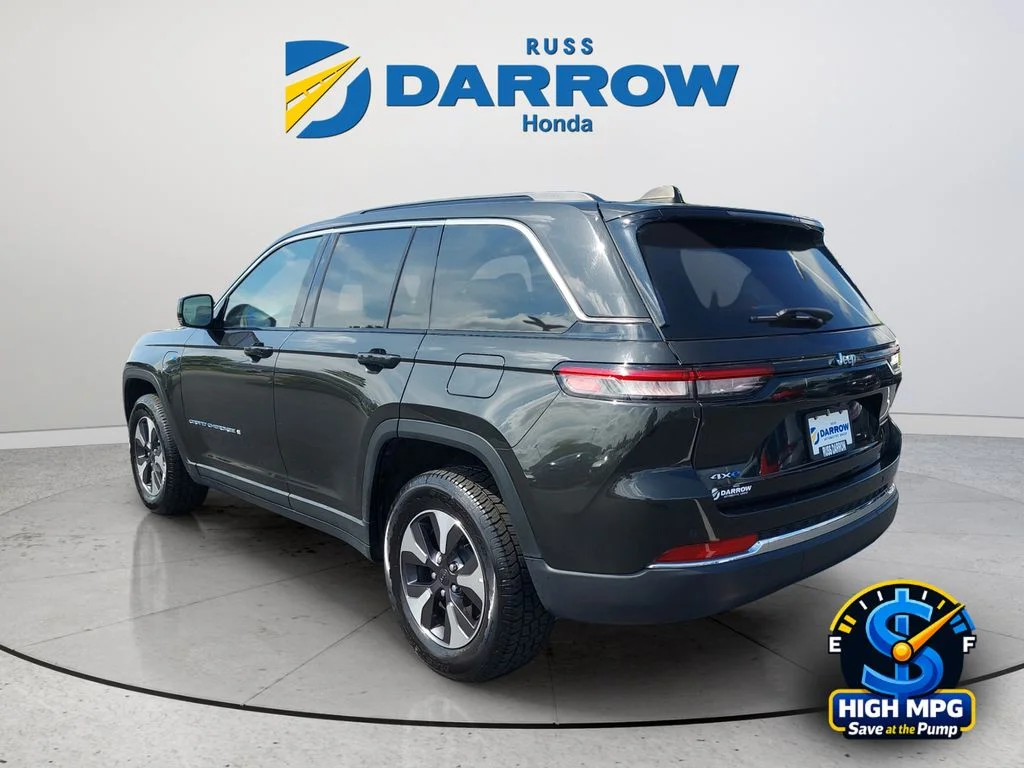 Used 2024 Brown Jeep 4xe image 3