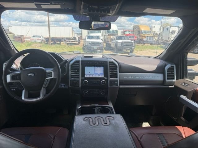Used 2019  Ford King Ranch image 2