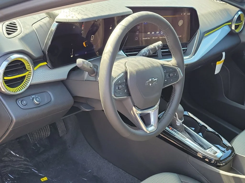 2026 Chevrolet Trax LT - Photo 6