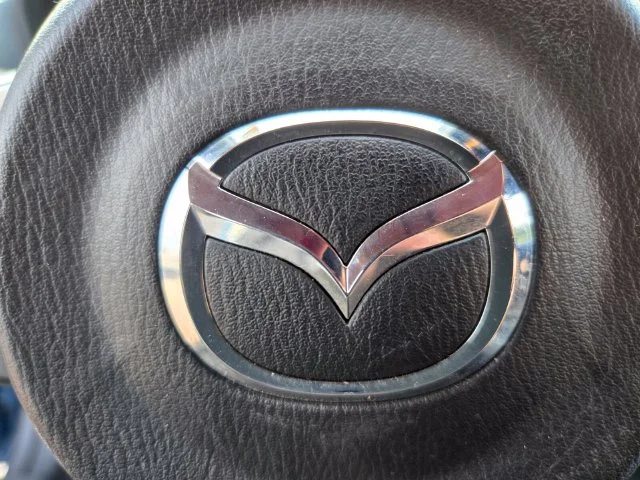 Used 2018 Blue Mazda Grand Touring image 28