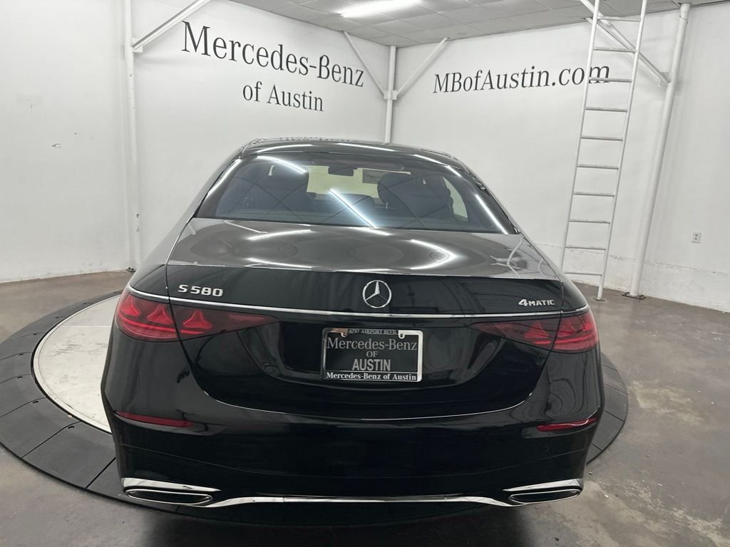 New 2027 Obsidian Black Metallic Mercedes-Benz S 580 image 6