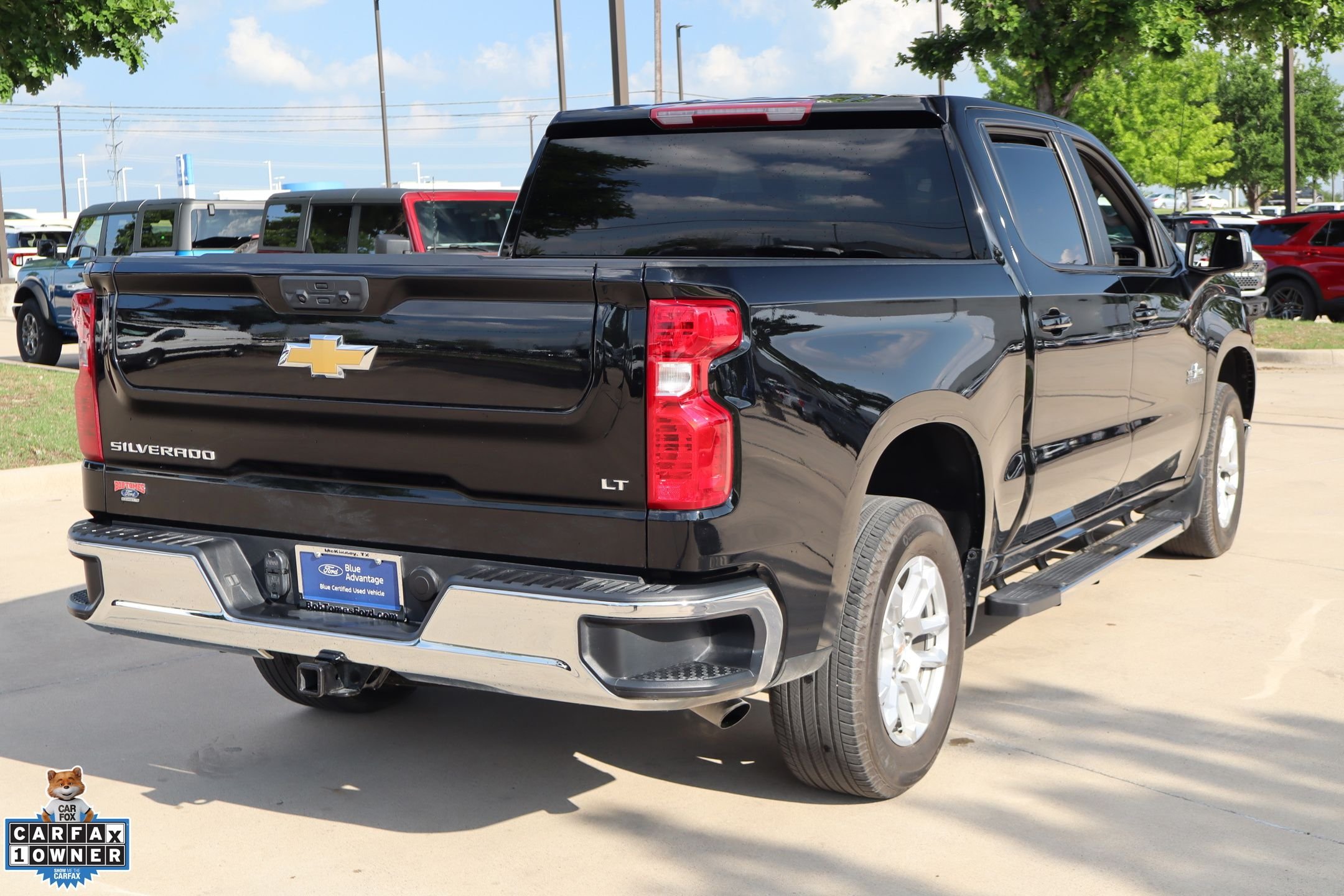 Used 2025 Black Chevrolet LT image 3