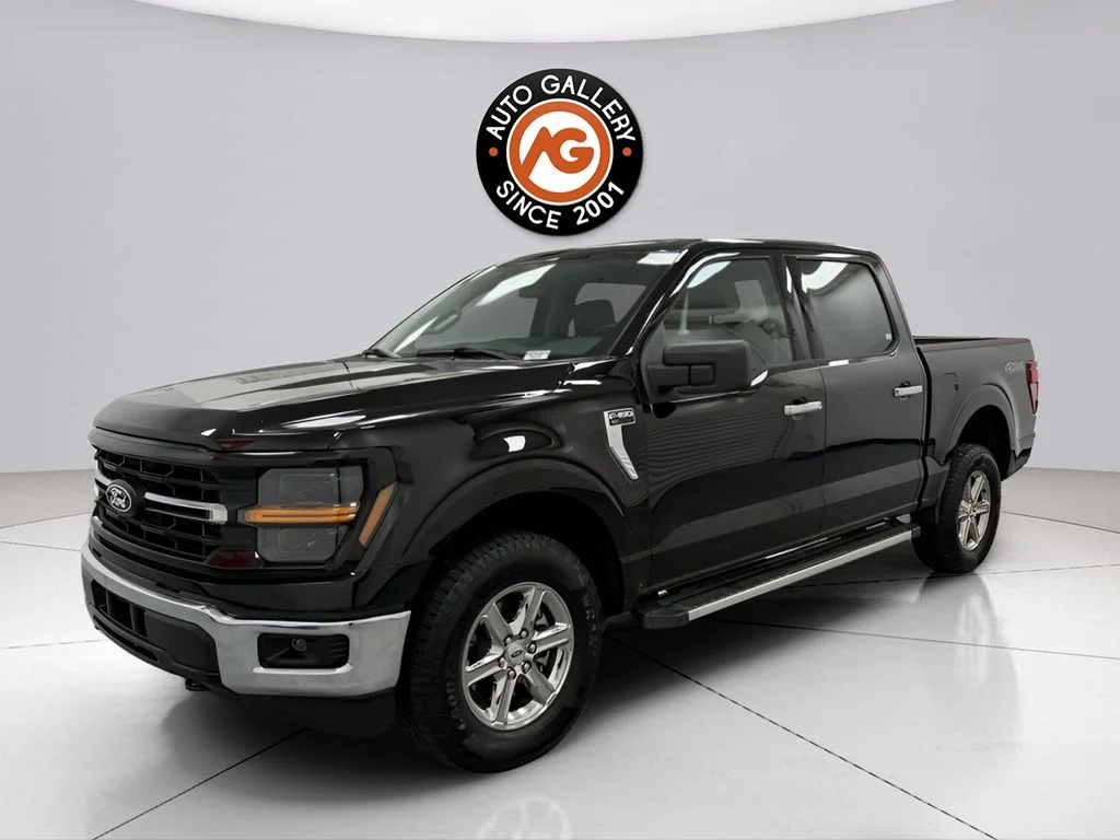 Used 2025 Black Ford XLT image 4