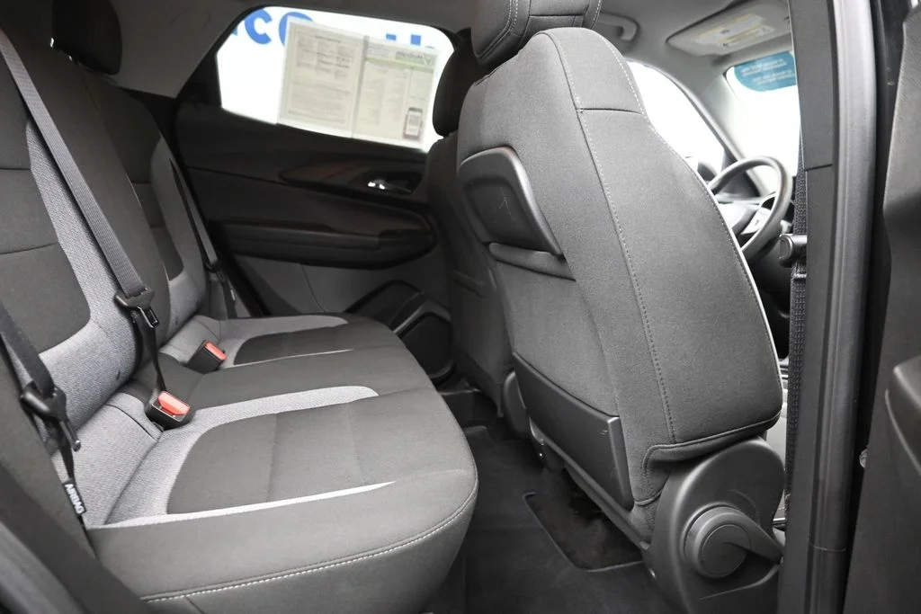 Used 2023 Black Chevrolet LT image 10