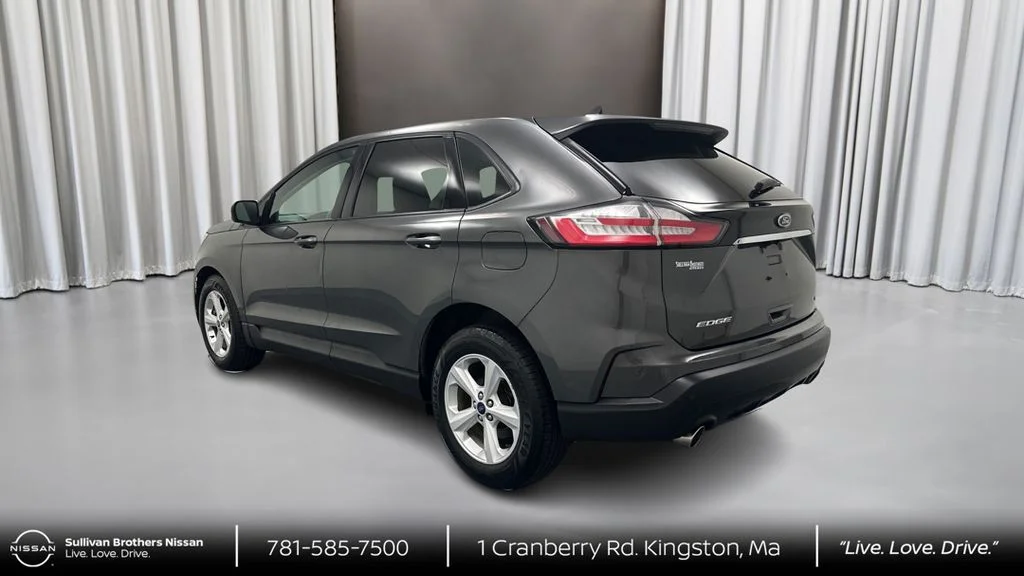 Used 2020 Gray Ford SE image 7
