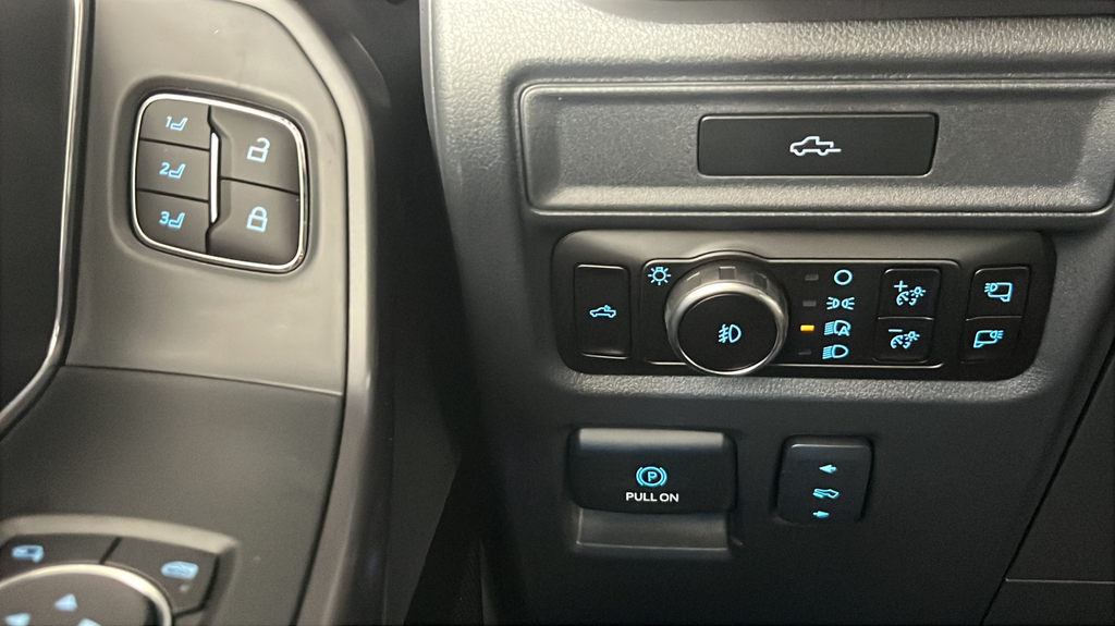 New 2026 Marsh Gray Ford Tremor® image 26