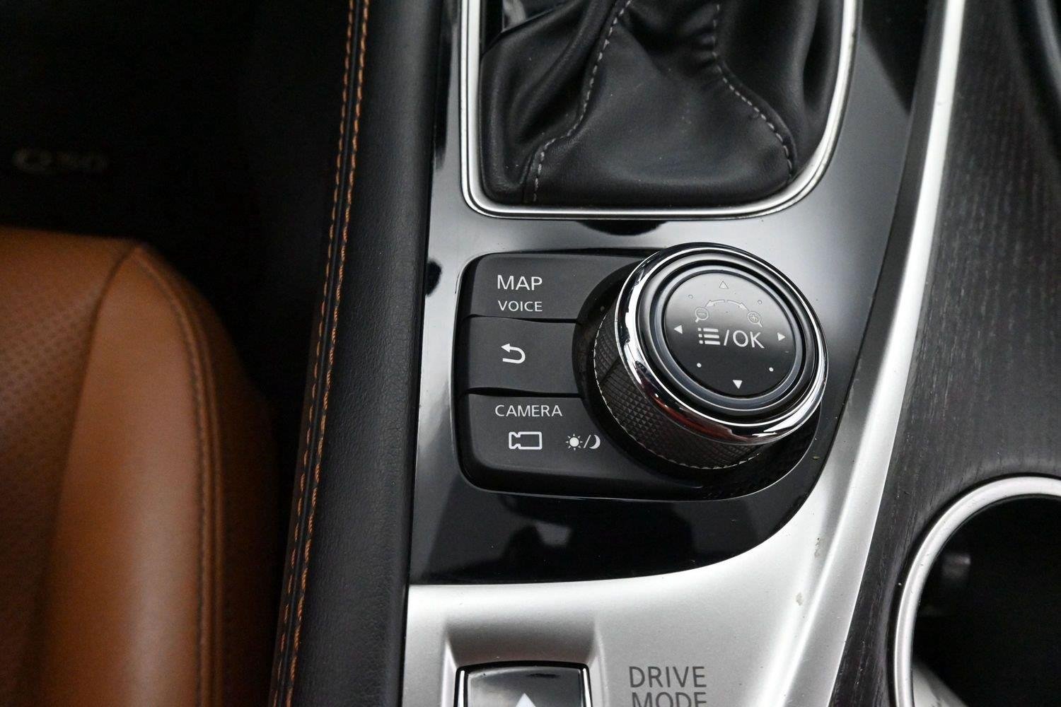 Used 2023 Black Obsidian INFINITI SENSORY image 26