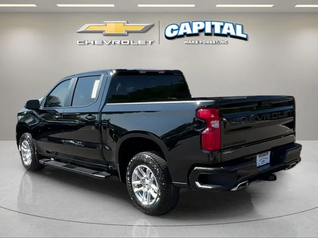 Used 2025 Black Chevrolet RST image 3