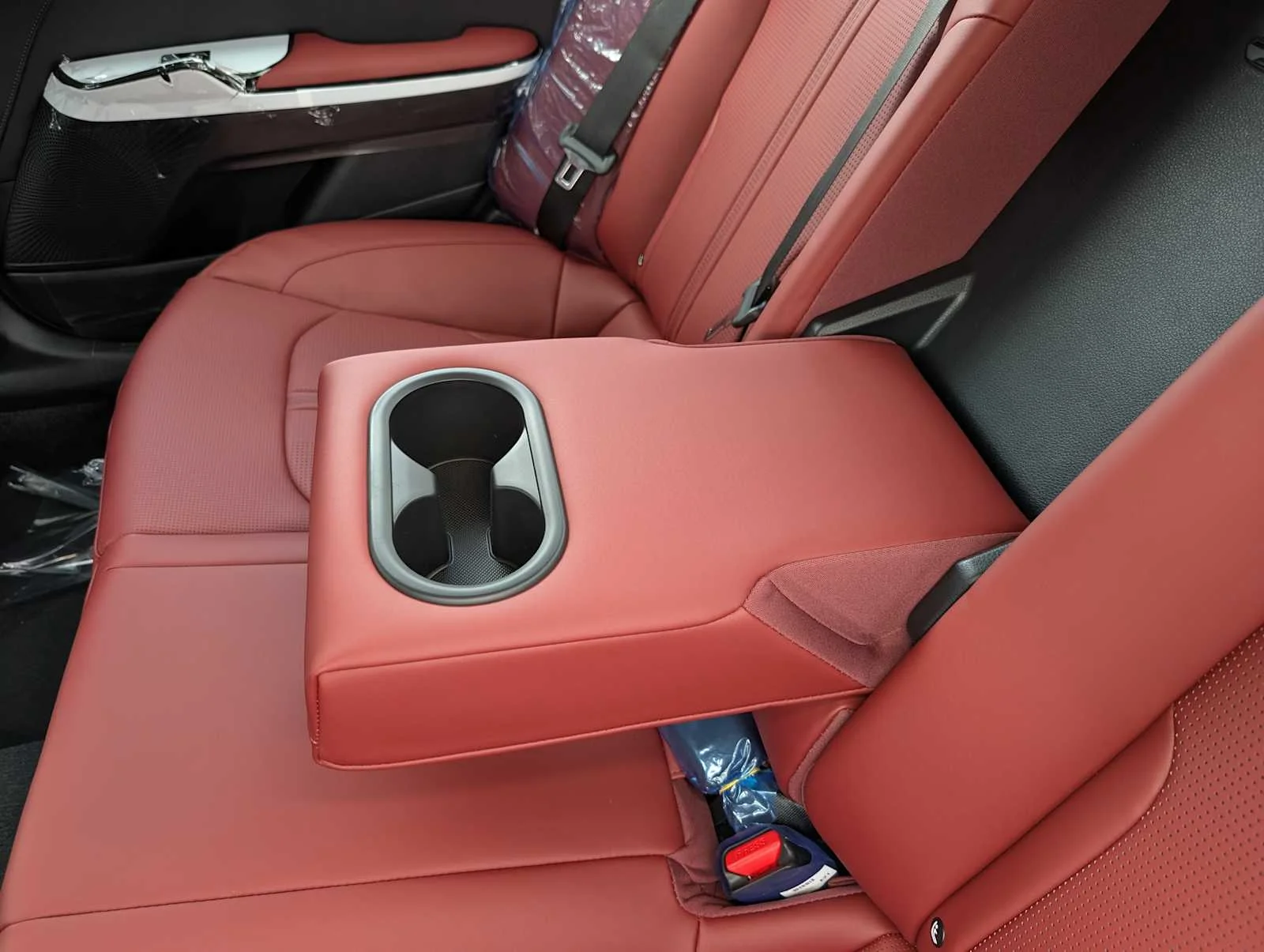 New 2026 Wolf Gray Kia GT-Line image 15
