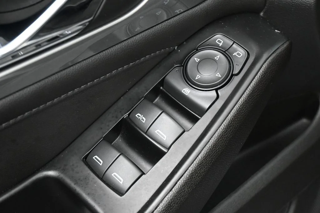 Used 2023 Sterling Gray Metallic Chevrolet LT image 13