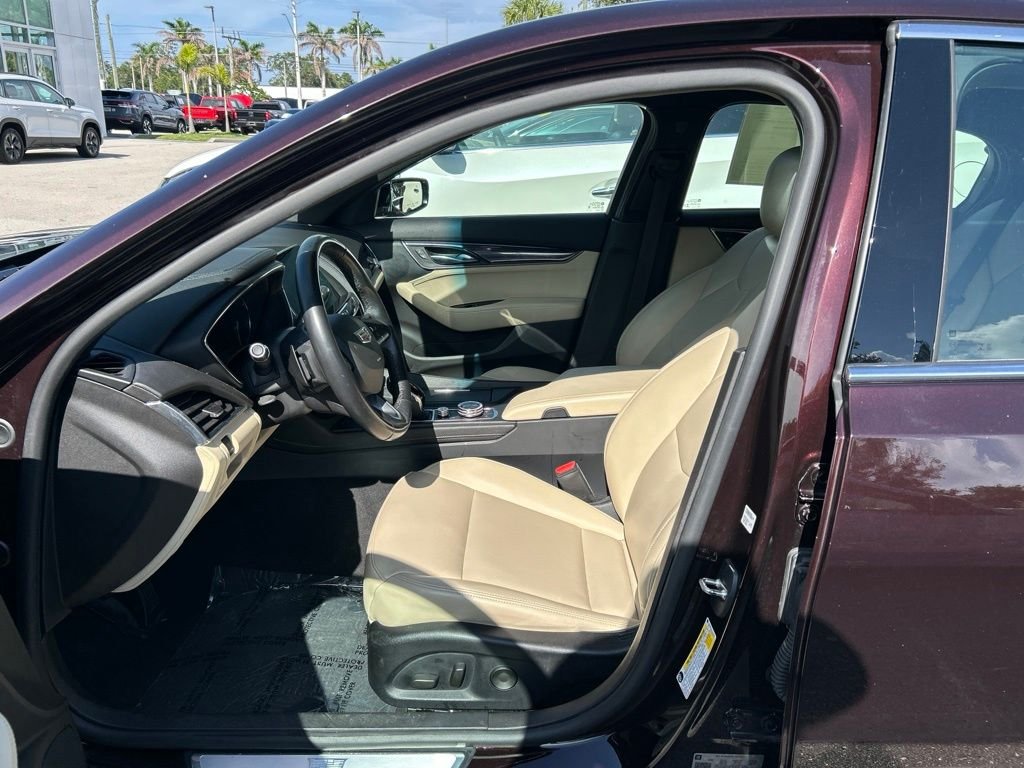 Used 2020 Red Cadillac Luxury image 15