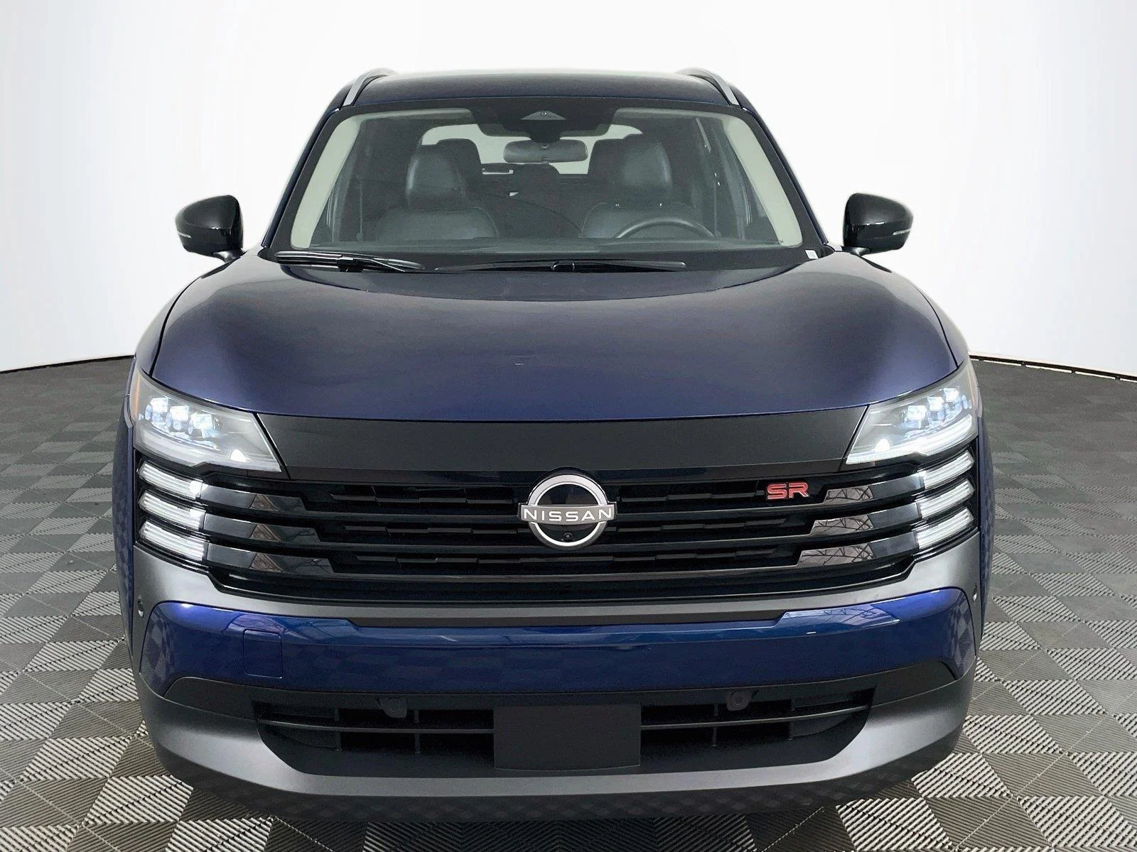 Used 2026 Deep Blue Pearl Nissan SR image 2