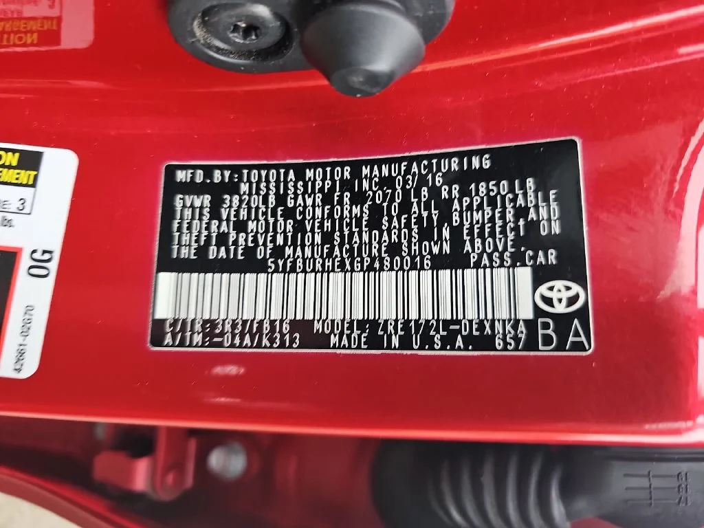 Used 2016 Red Toyota LE Plus image 40