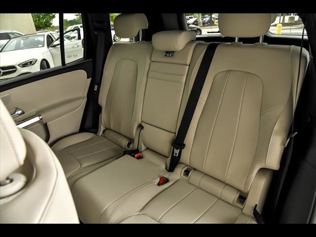 2025 Mercedes-Benz GLB Base - Photo 43
