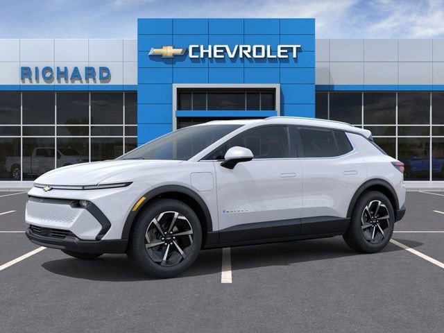 New 2026 Summit White Chevrolet LT image 2