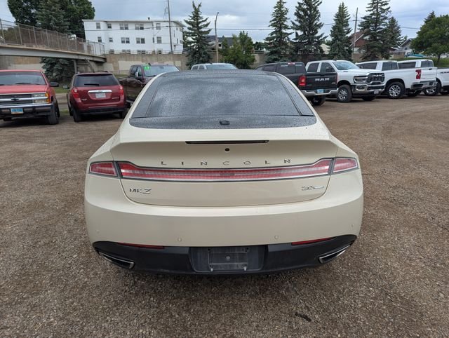 Used 2016  Lincoln Reserve image 15