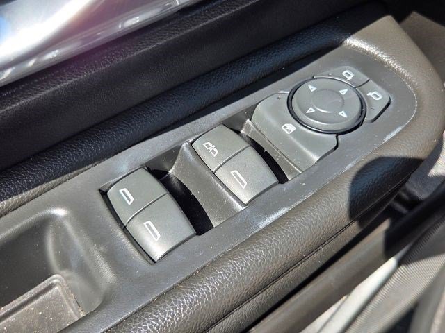 2024 GMC Terrain SLE - Photo 28