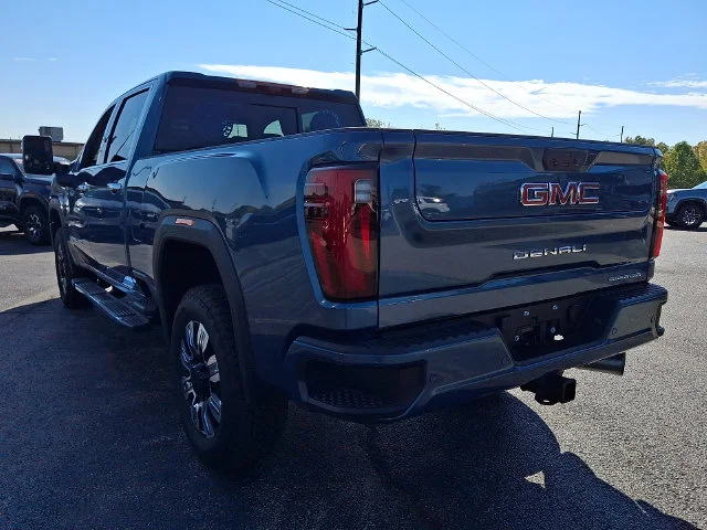 Used 2026 Blue GMC Denali image 4