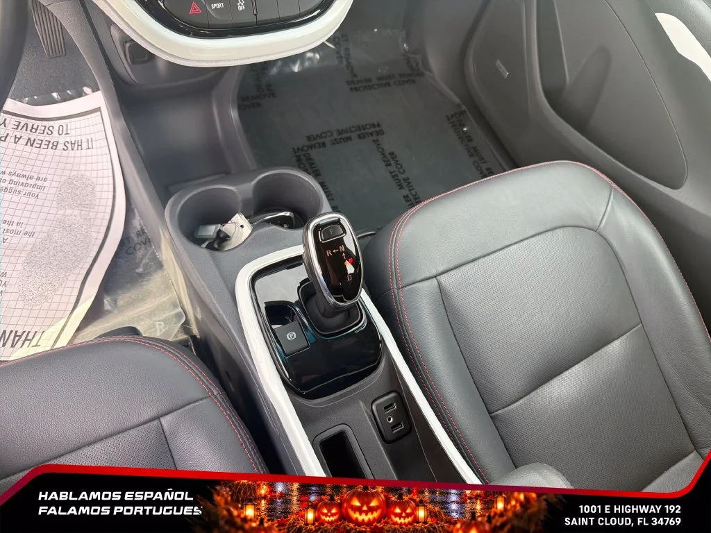 Used 2021 OASIS BLUE Chevrolet Premier image 21