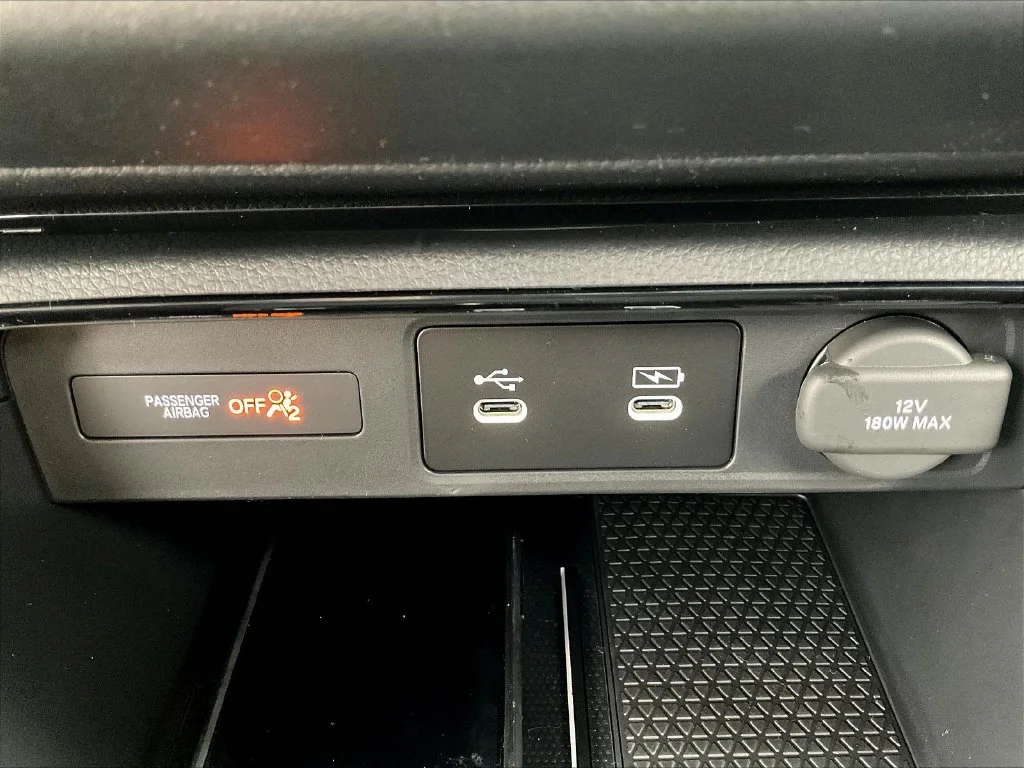 New 2027 Solar Silver Metallic Honda Sport-L Hybrid AWD image 16