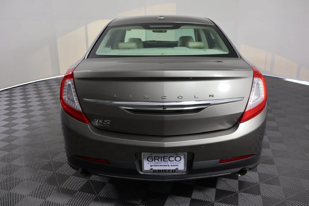 Used 2015 Luxe Lincoln  image 7