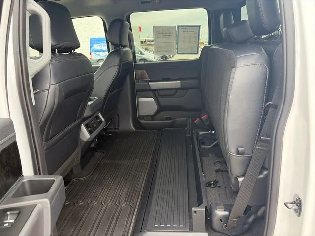 Used 2025 White Ford XL image 26