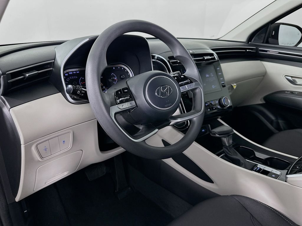 Used 2022 Gray Hyundai SEL image 9