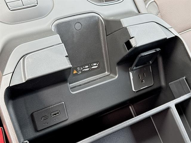 2026 GMC Sierra 3500HD Denali - Photo 68