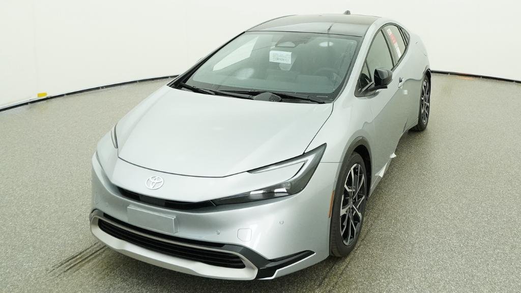 New 2026 Cutting Edge Toyota XSE Premium image 22