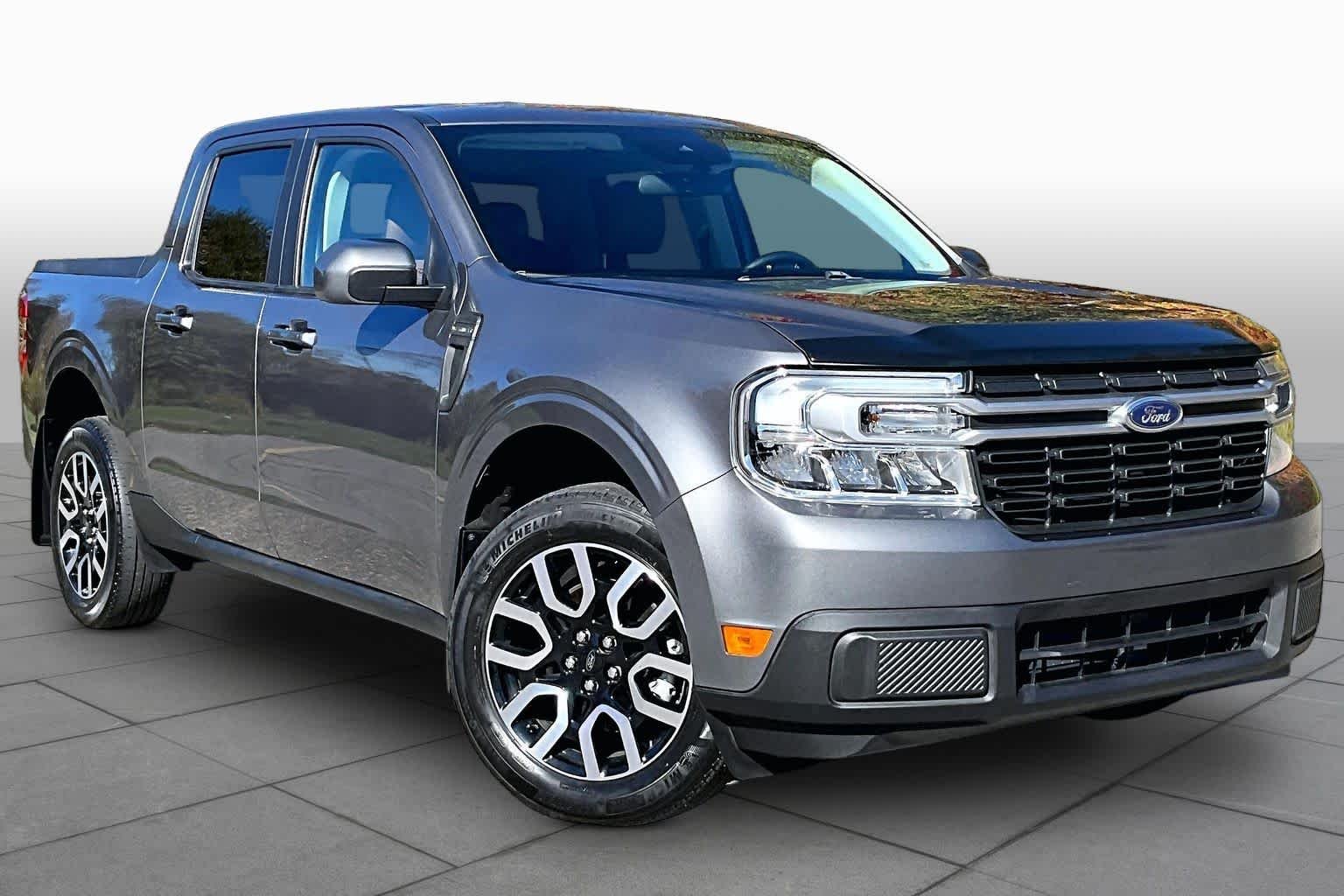 Used 2023 Carbonized Gray Metallic Ford Lariat image 3